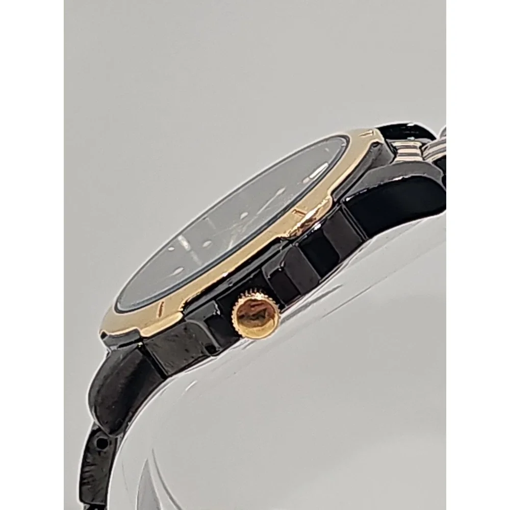 Seiko Quartz 100M watch (black and gold two-tone with day/date)